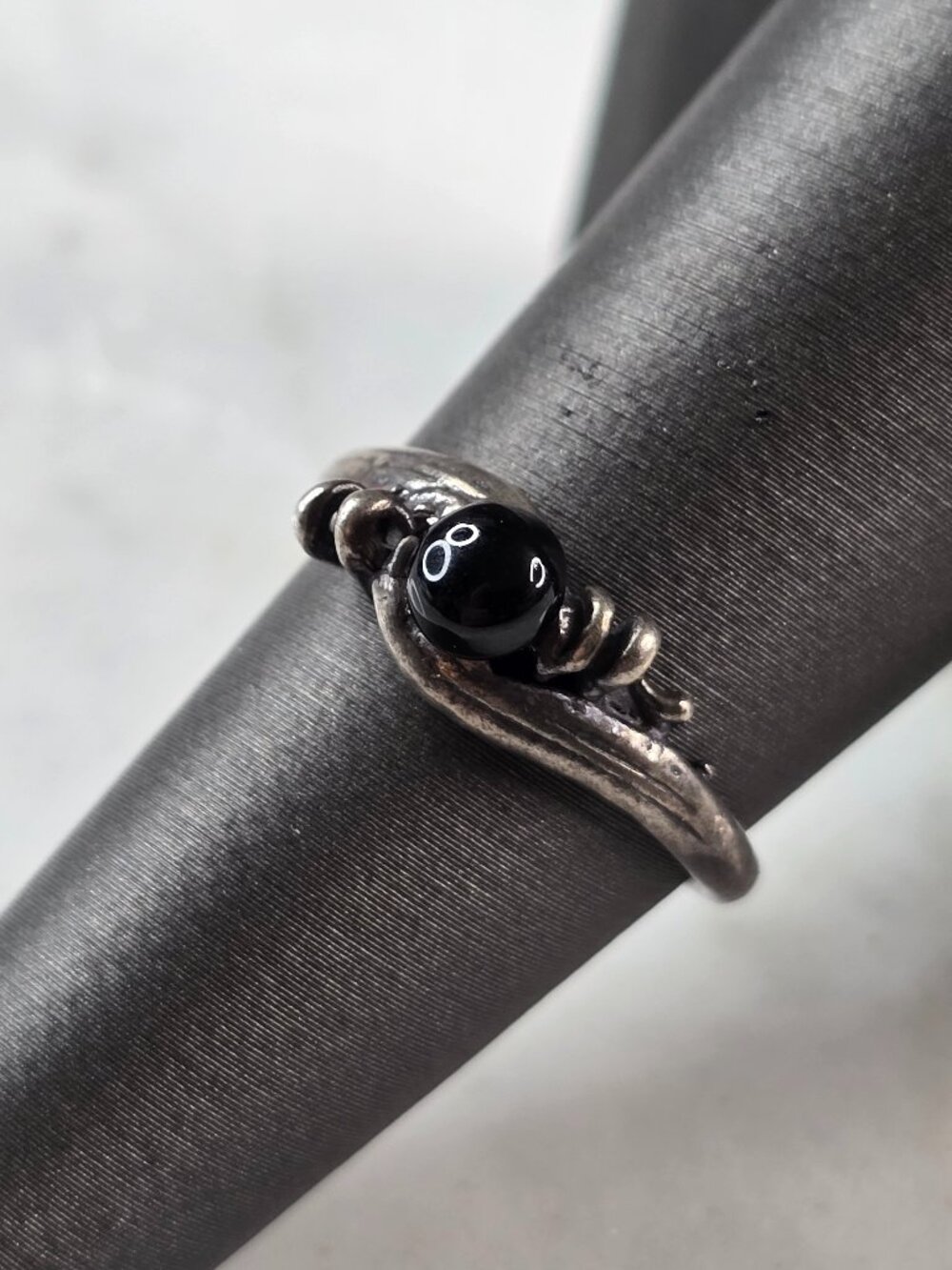 Womens Vintage Estate Sterling Silver Modernist Onyx Ring 1.7g E4139